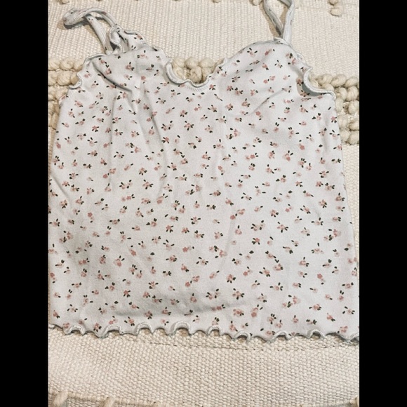 White n pink rose BM top - Picture 1 of 3